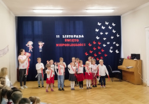 Dzieci z gr. IV podczas występu