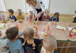 Grupa I maluje stroiki