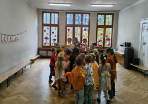 Wspólna zabawa na balu