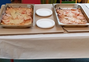 Pizza wykonana przez dzieci z gr II