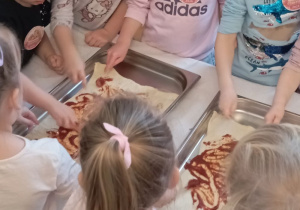 przygotowanie pizzy - gr II