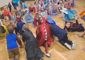 Karnawałowa zabawa w zwierzątka