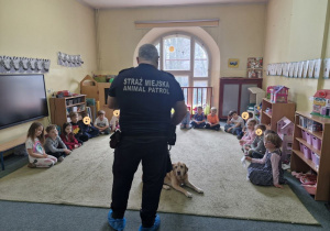 Zajęcia z przedstawicielem Straży Miejskiej